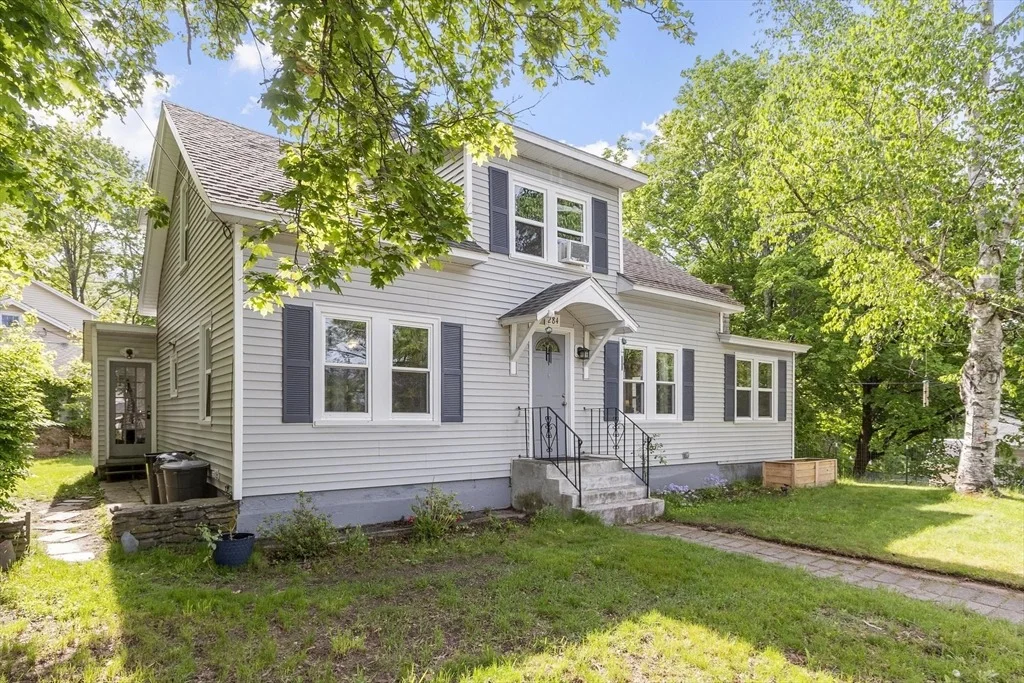 Photo of 284 Drury Ave.