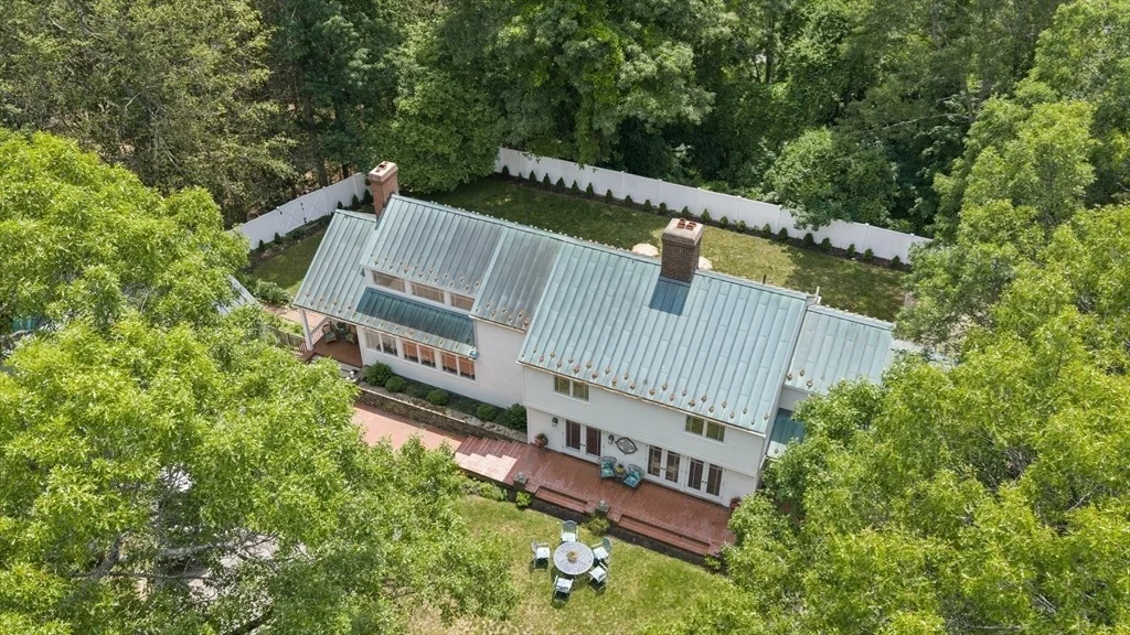 Photo of 30 Summit Ave