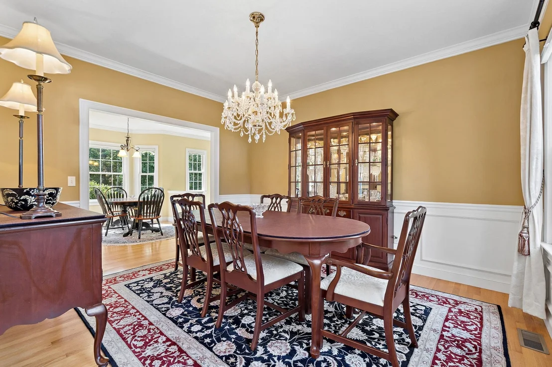 Photo of 7 Sylvan Dr