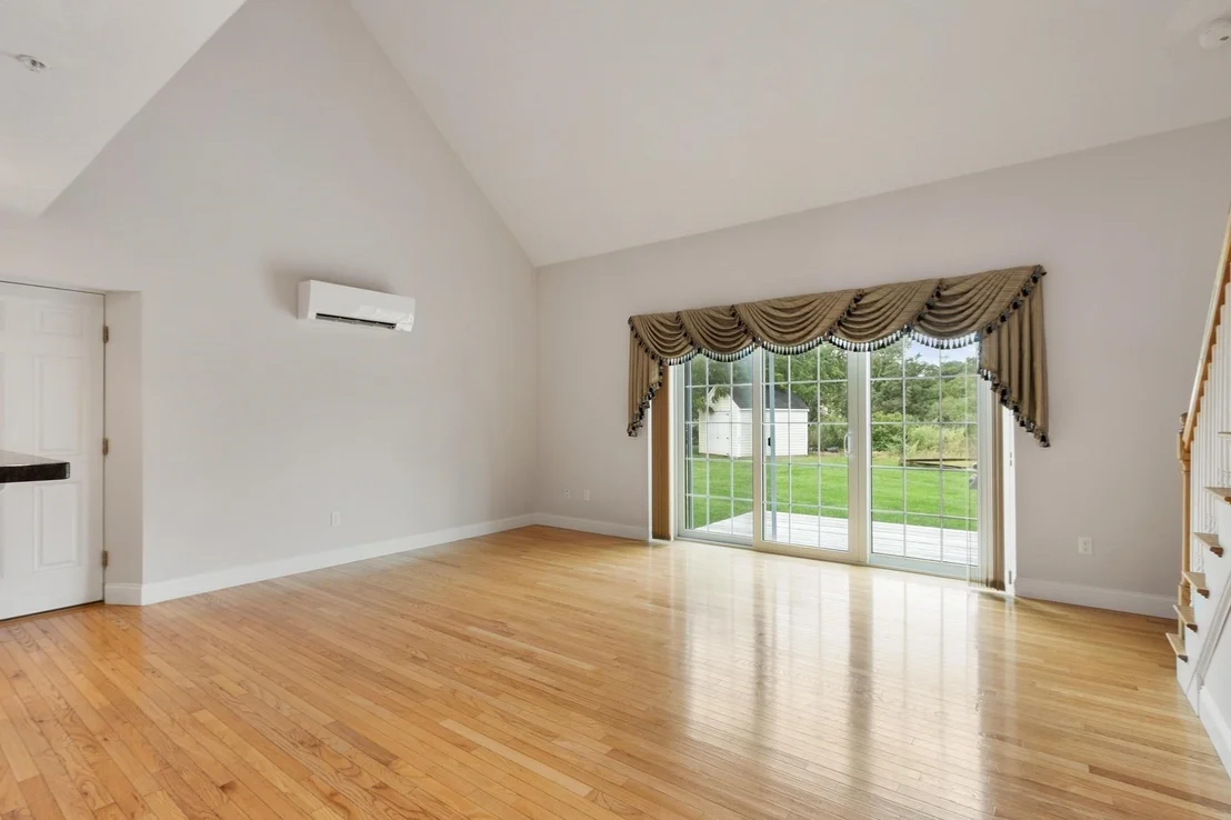 Photo of 2 Adams Cir (Devens)
