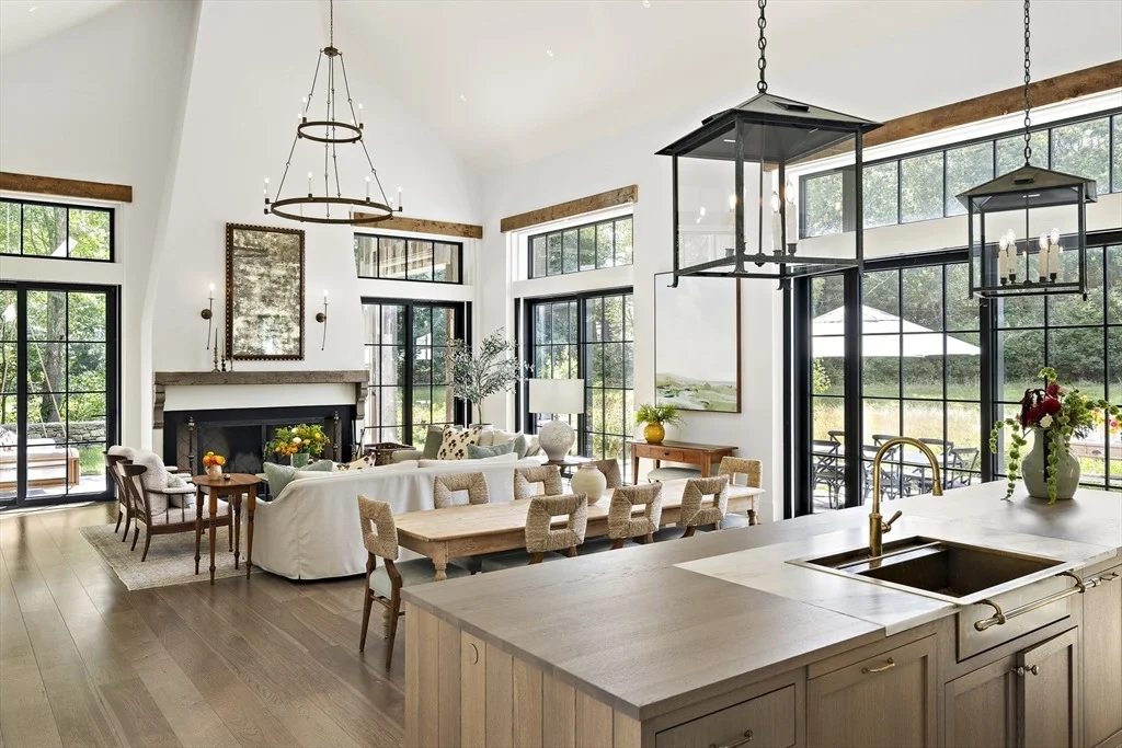 Photo of 8 Silver Hill