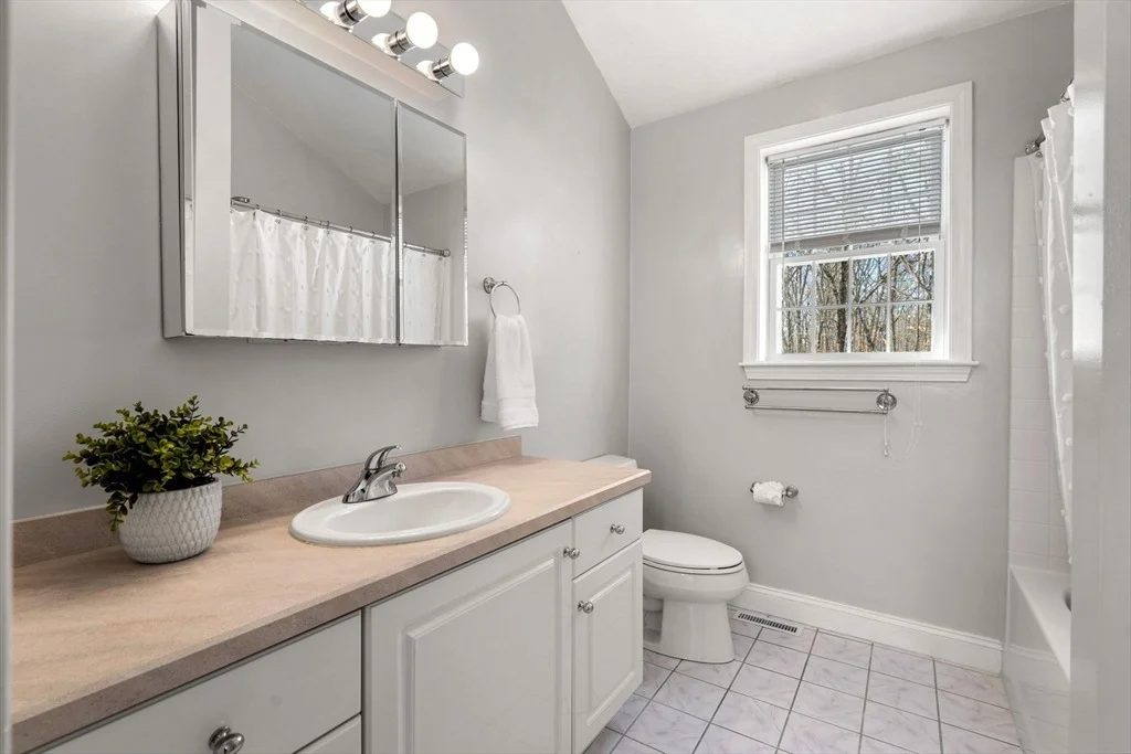 Photo of 125 Adams St