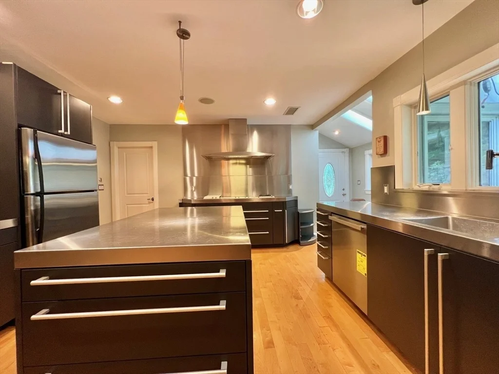 Photo of 75 Lee Street