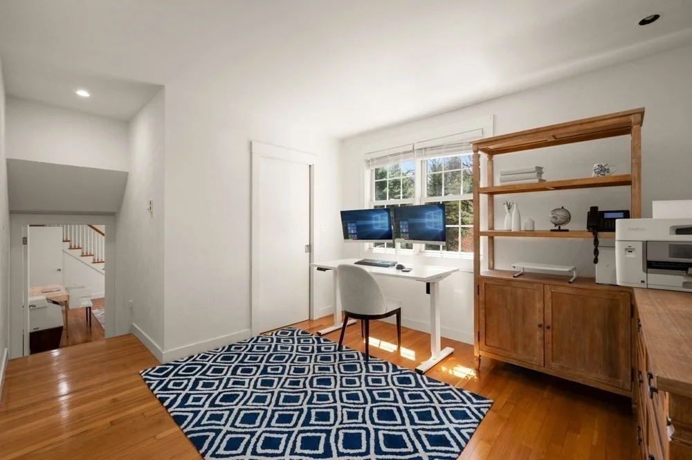 Photo of 25 Pleasant St