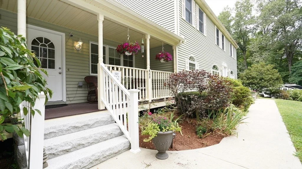 Photo of 488 Maple Street