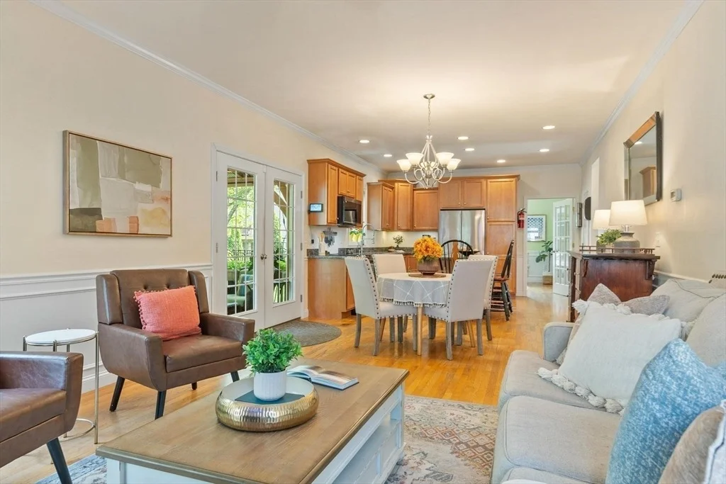 Photo of 83 Pleasant St