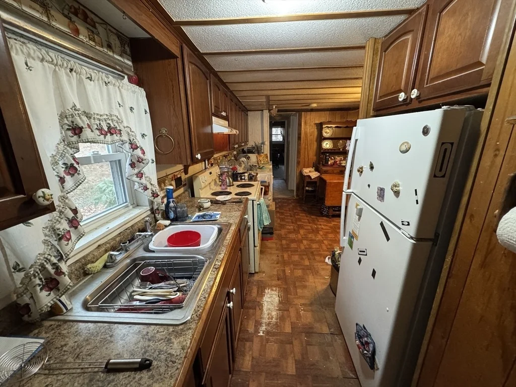 Photo of 351 Farley Rd