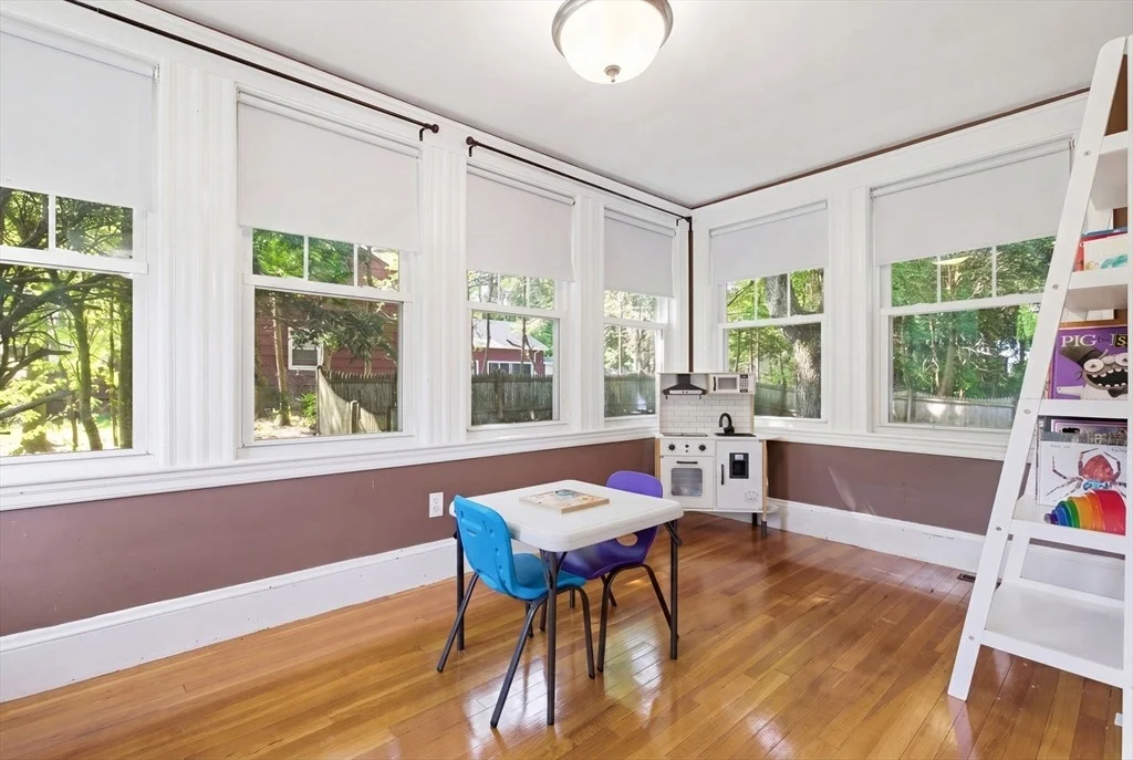 Photo of 443 Summer Ave