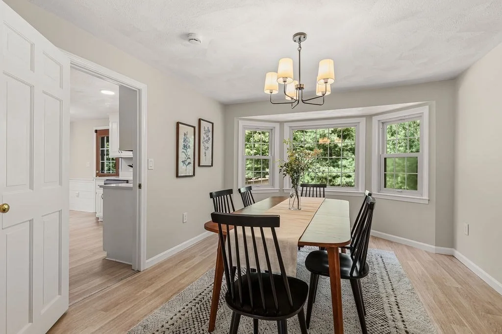 Photo of 394 Old Farm Rd