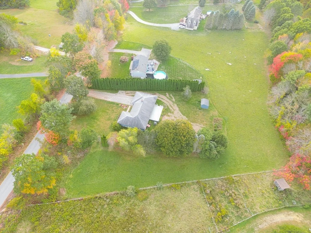 Photo of 621 Woods Road