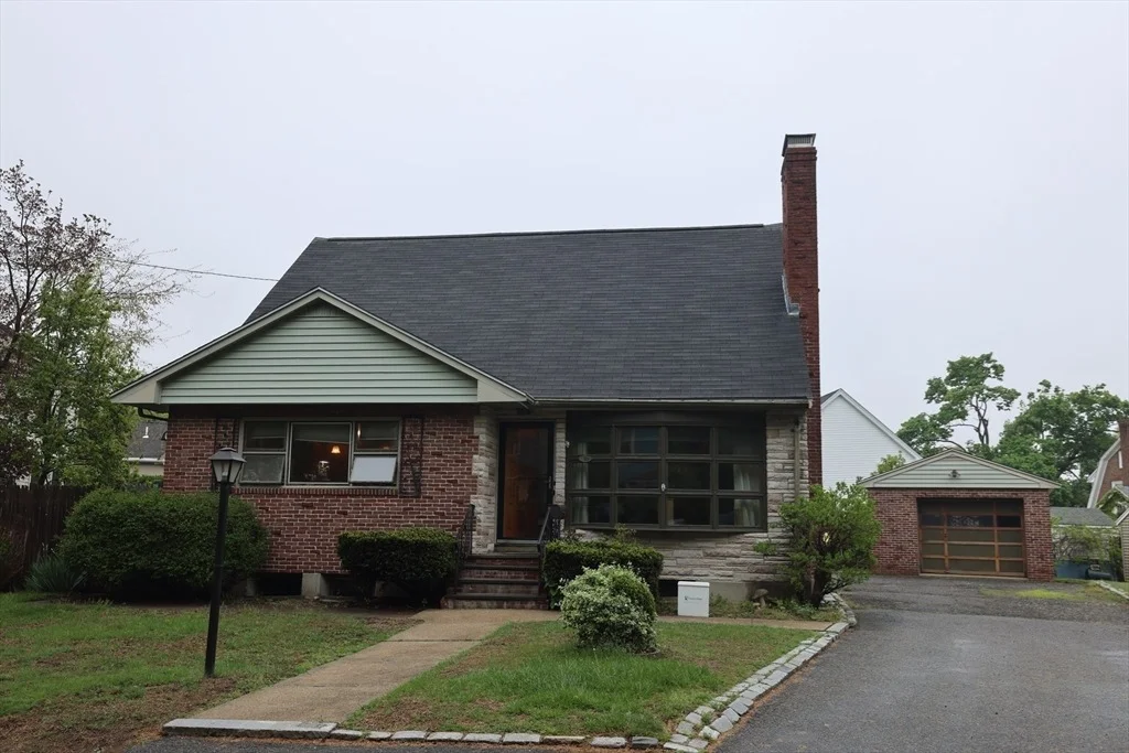 Photo of 36 Davenport Rd