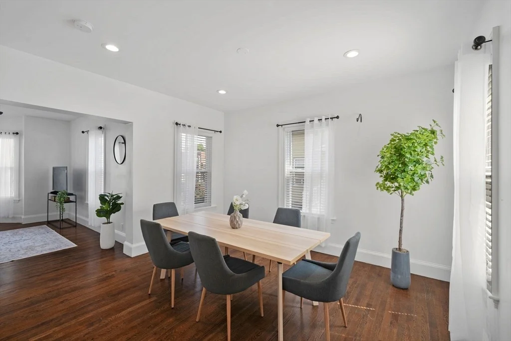 Photo of 8 Chestnut St