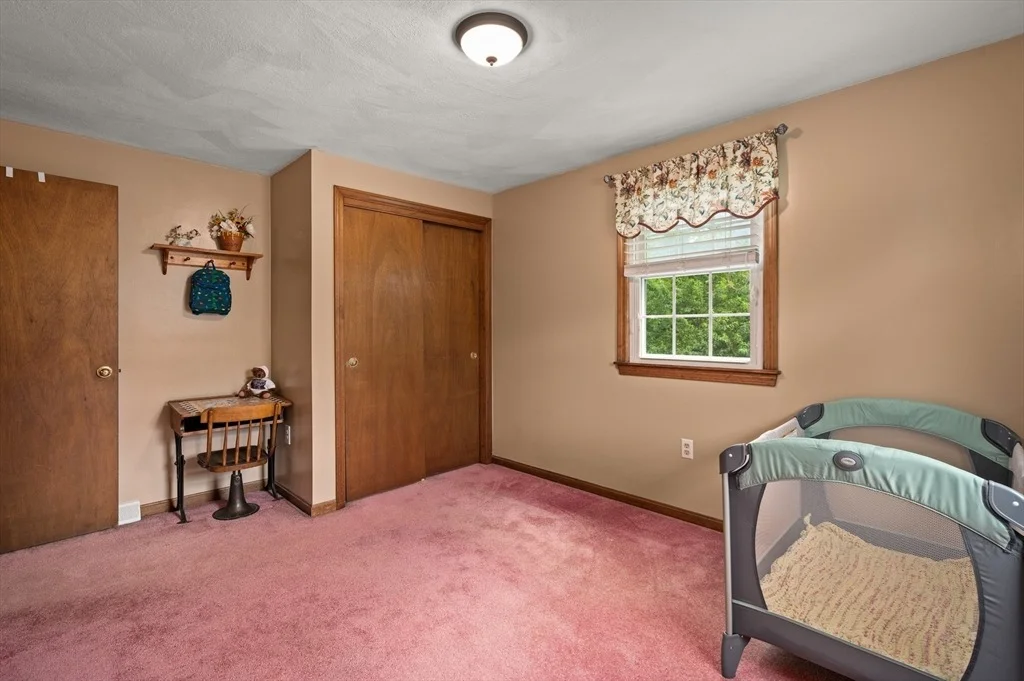 Photo of 117 Rolling Ridge Ln
