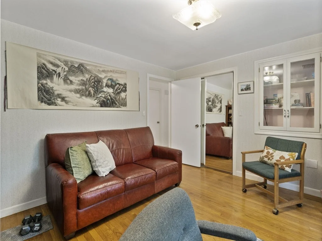 Photo of 5 Cyr Cir