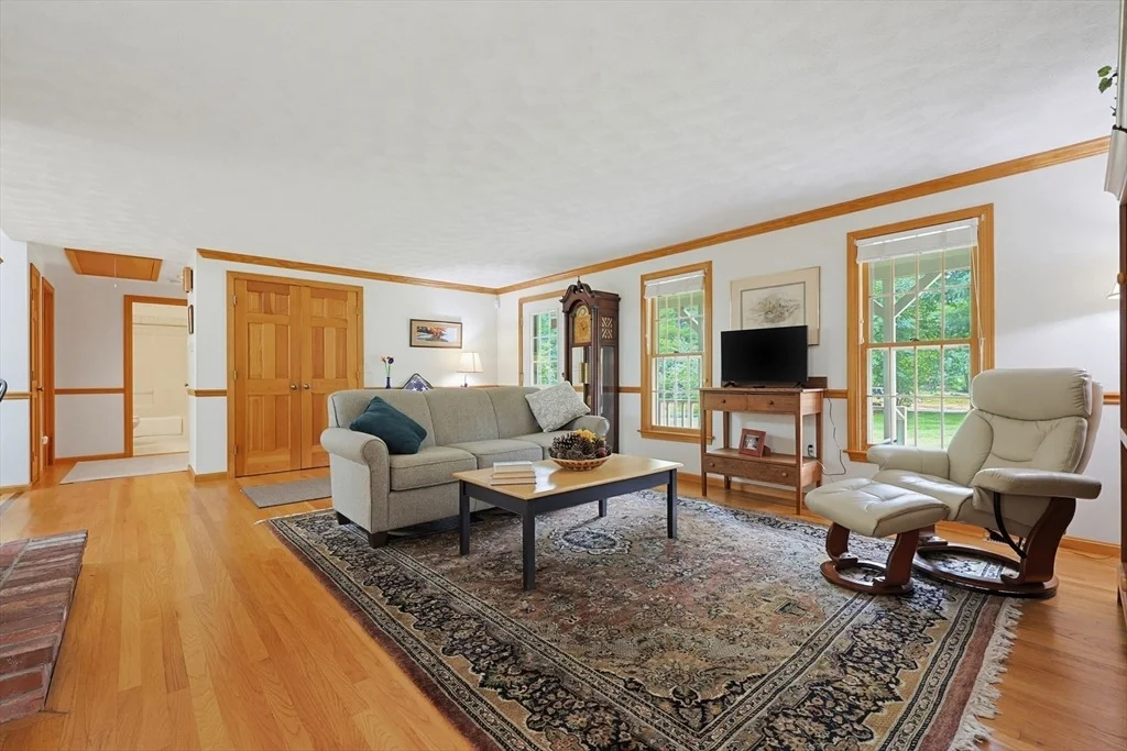 Photo of 14 Pheasant Ridge Rd