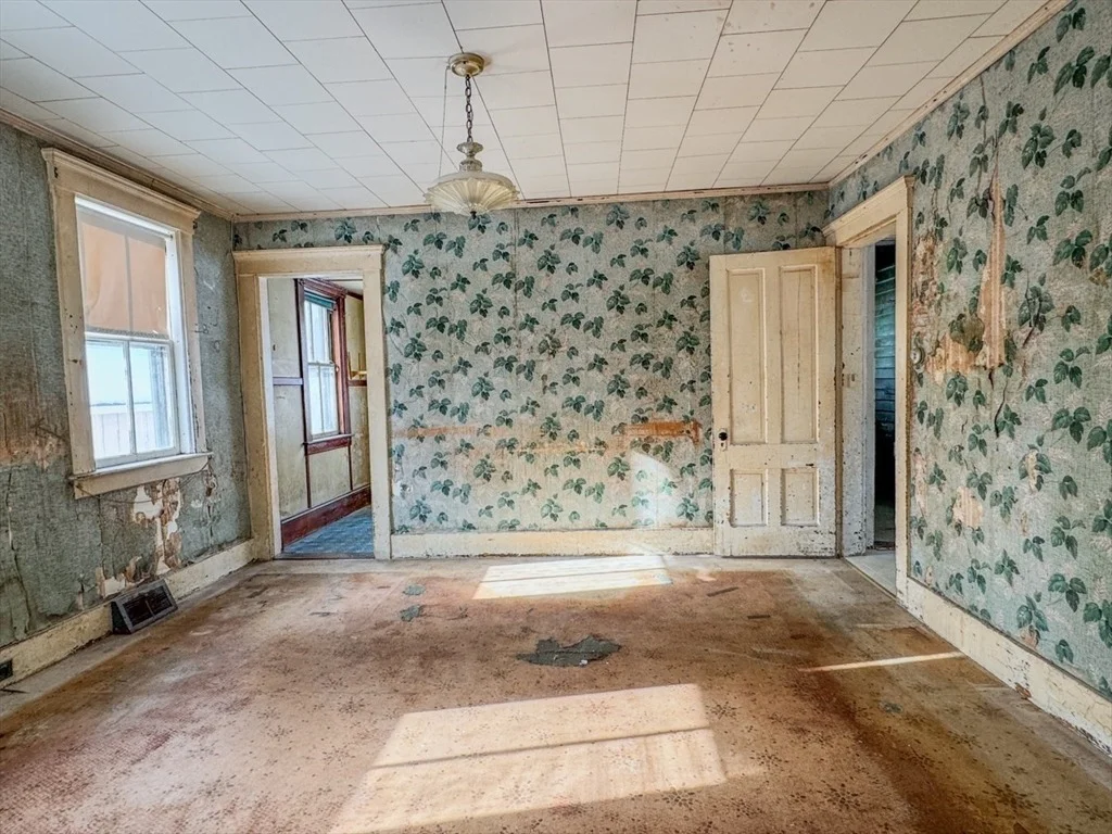 Photo of 360 Davis Street