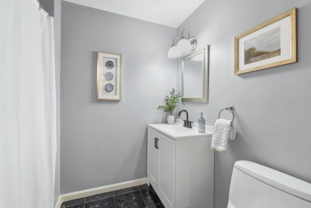 Photo of 267 Beacon