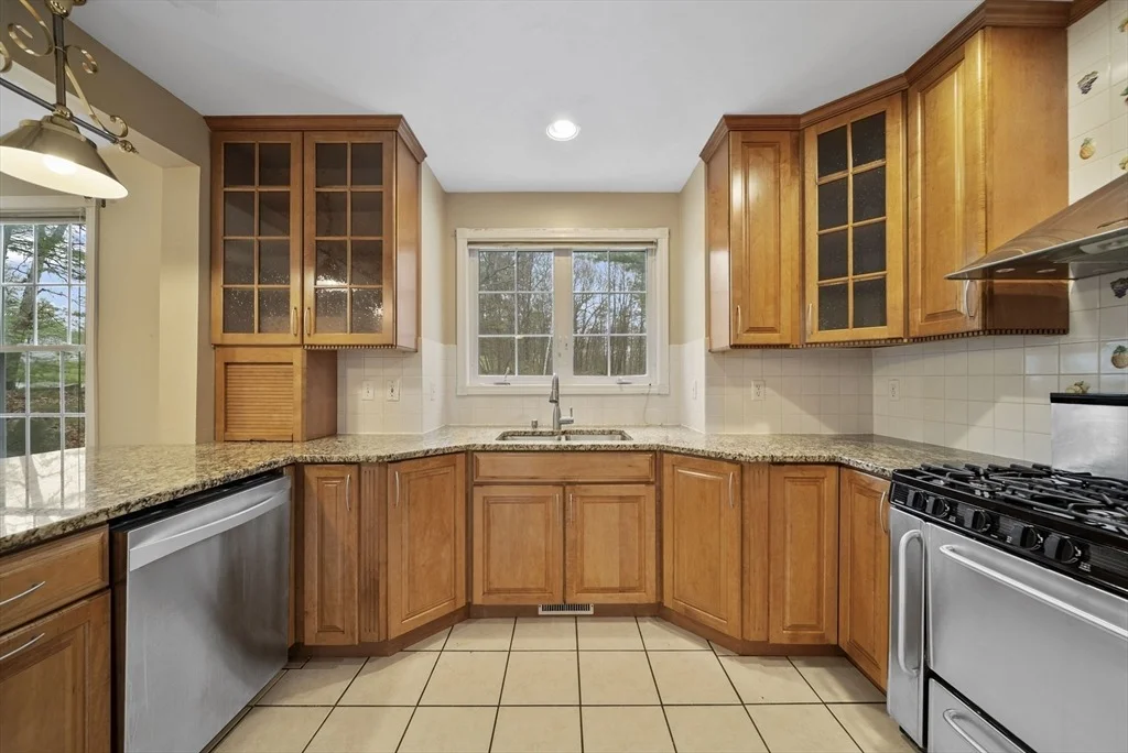 Photo of 37 Jacques Rd