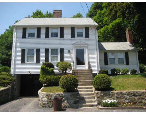 Photo of 14 Winthrop Rd