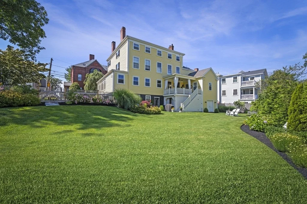 Photo of 45 Pleasant Street