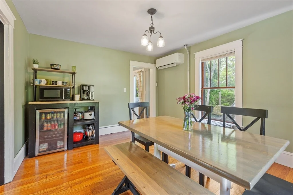 Photo of 147 Wallingford Ave