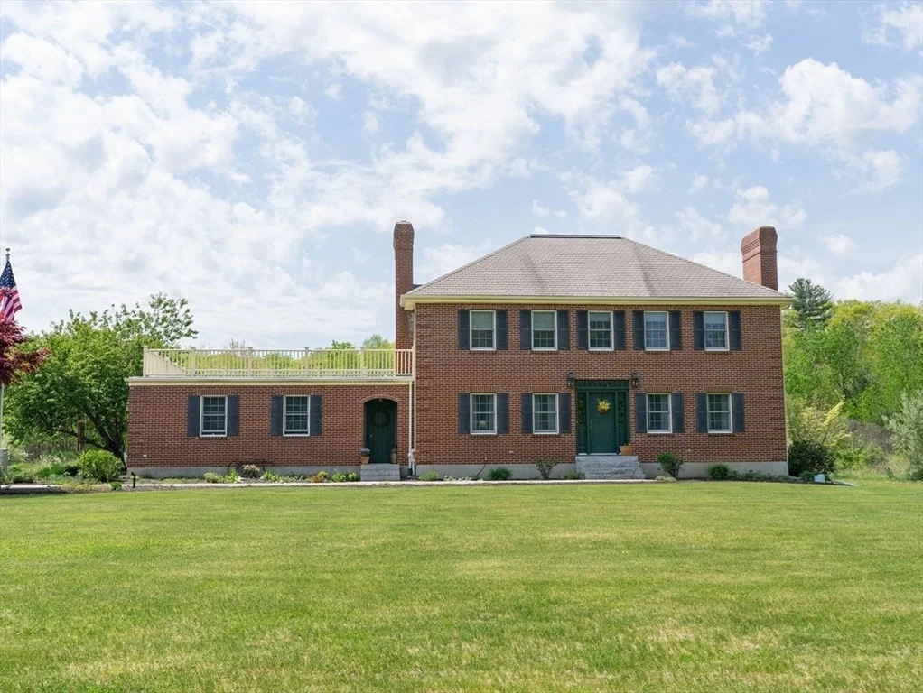 Photo of 147 Oakham Rd