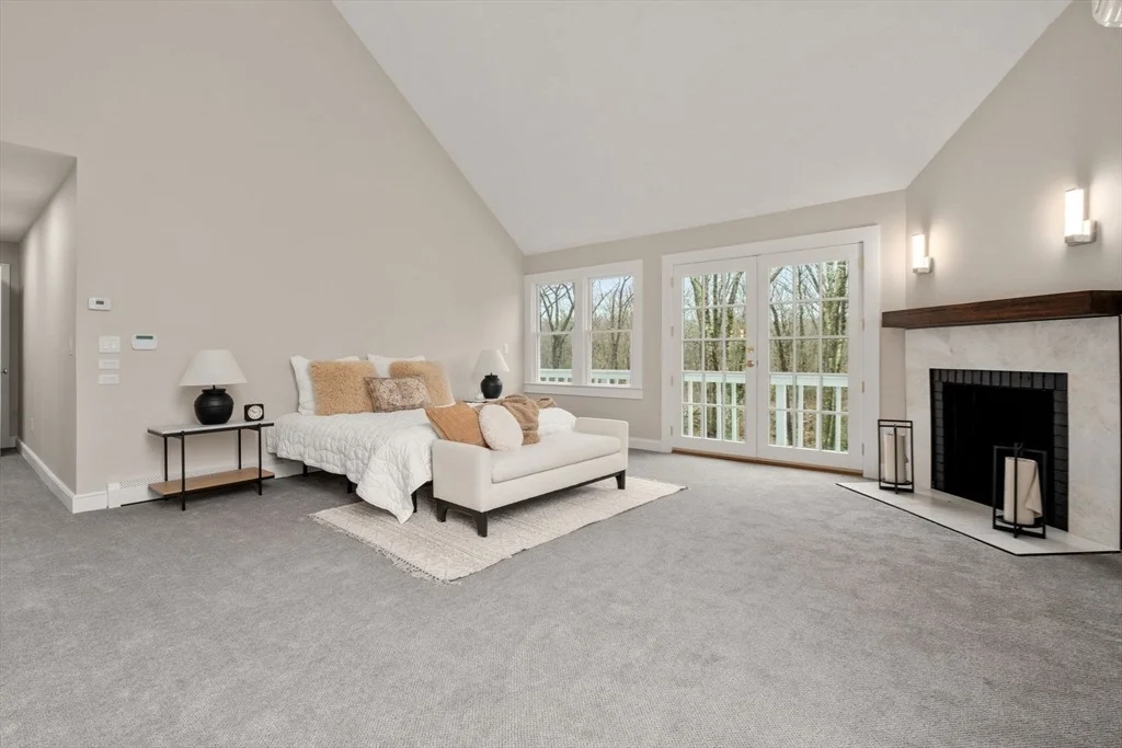 Photo of 85 Schoolmaster Ln