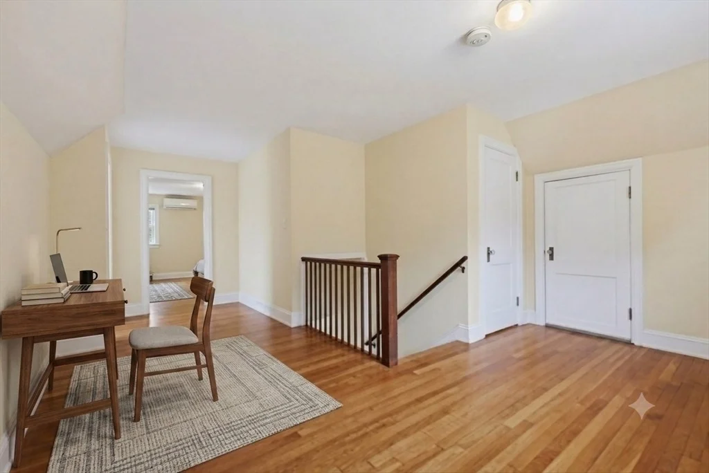 Photo of 255 Madison St