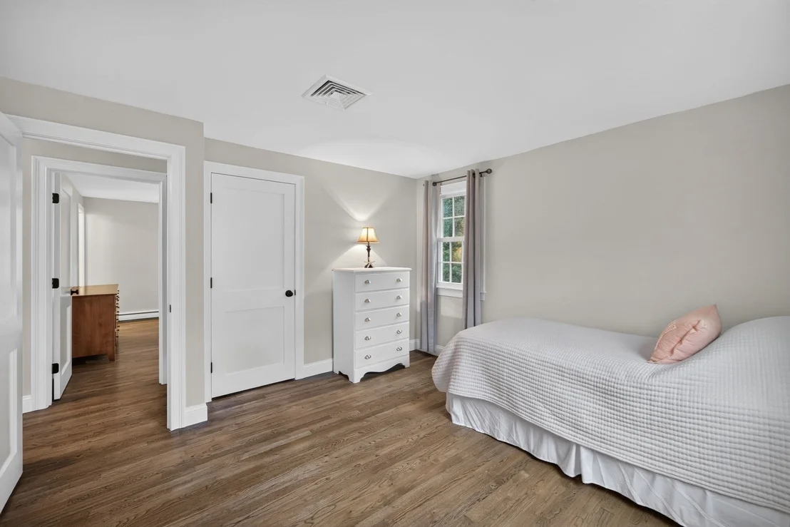 Photo of 90 Lady Slipper Drive