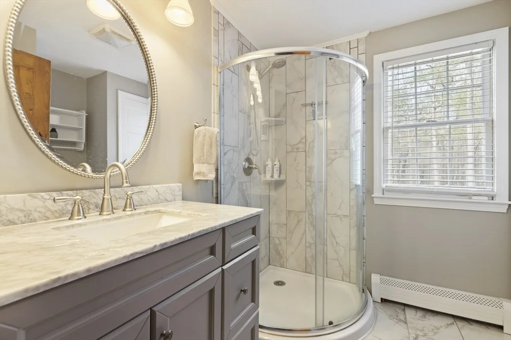 Photo of 33 Douglas Hill Way