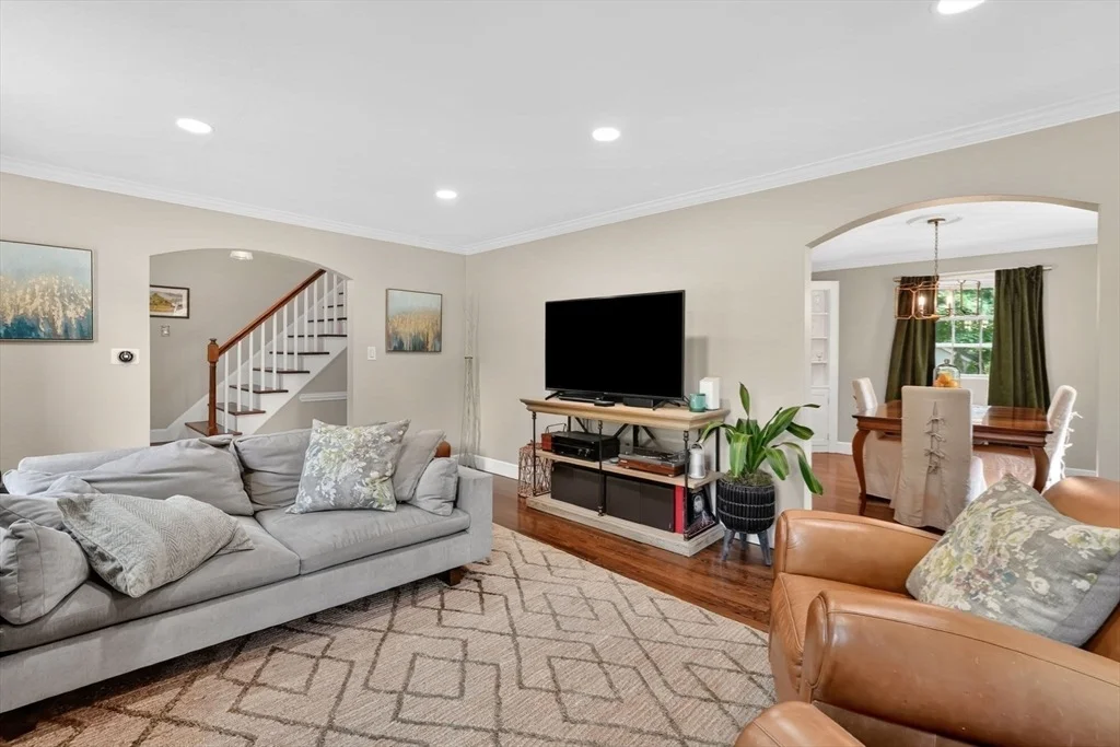 Photo of 125 Field Rd