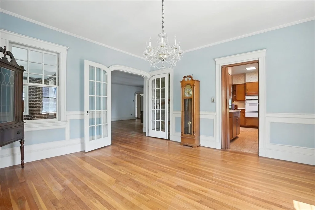 Photo of 22 Stoneleigh Cir