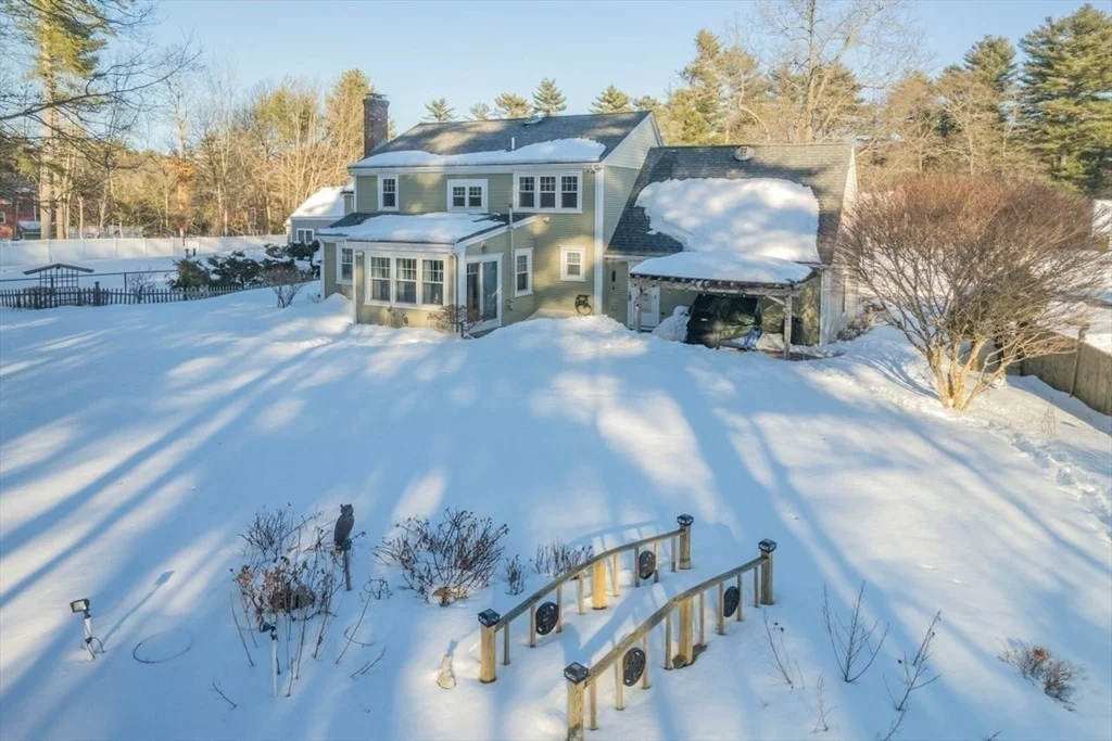 Photo of 17 Ice Pond Drive
