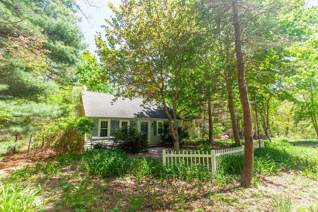 Photo of 1020 Osterville West Barnstable