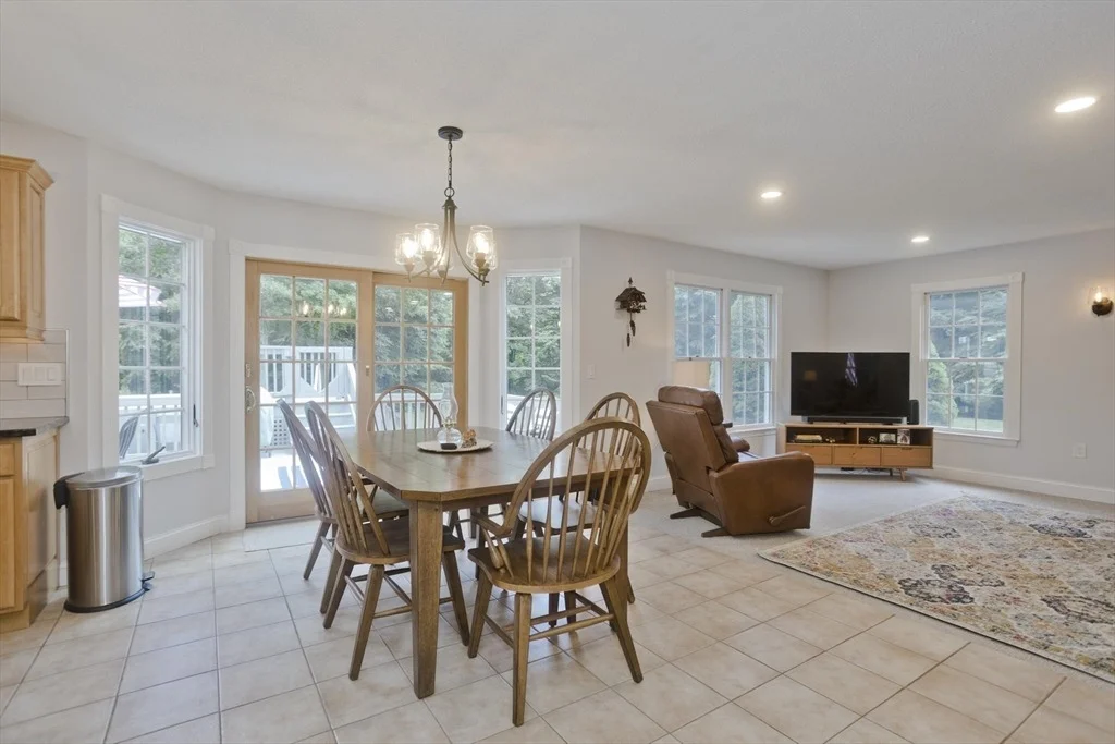 Photo of 338 Bennett Rd