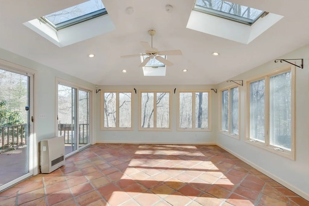 Photo of 360 Forest St