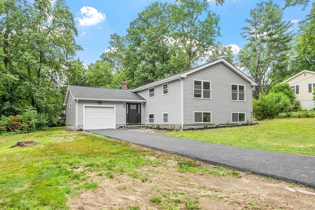 Photo of 329 Gorwin Dr