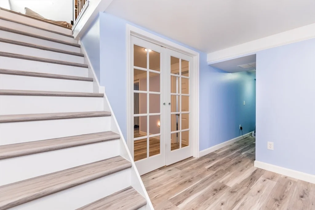 Photo of 4 Standish Ave