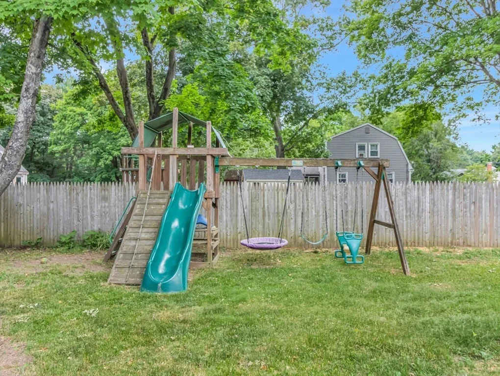 Photo of 387 Willow Street
