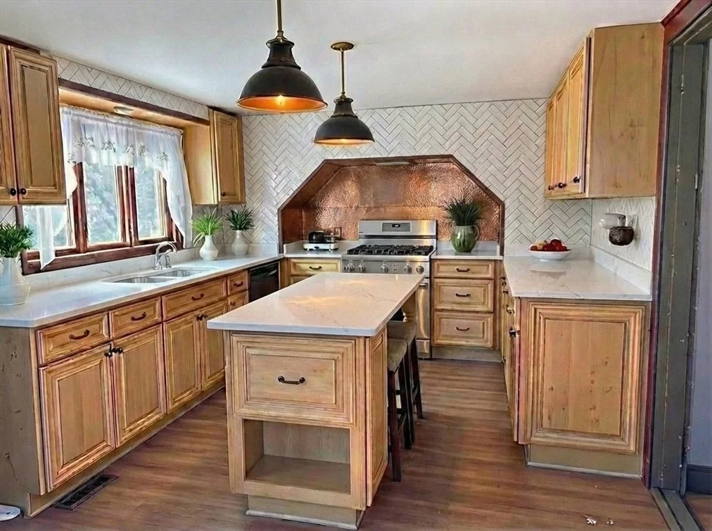 Photo of 56 Samoset Rd