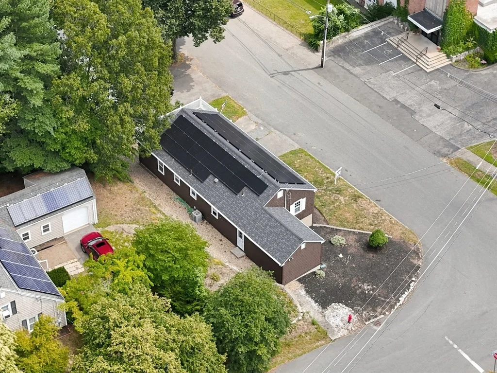Photo of 11 Lansing Road