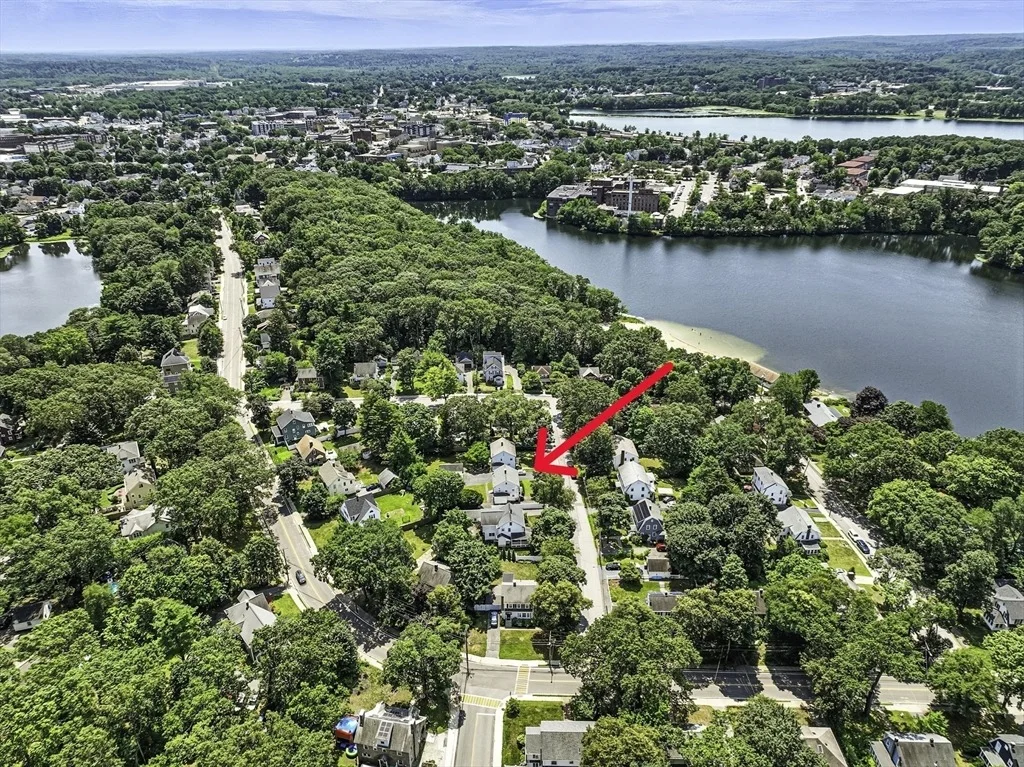 Photo of 15 Robertson Rd