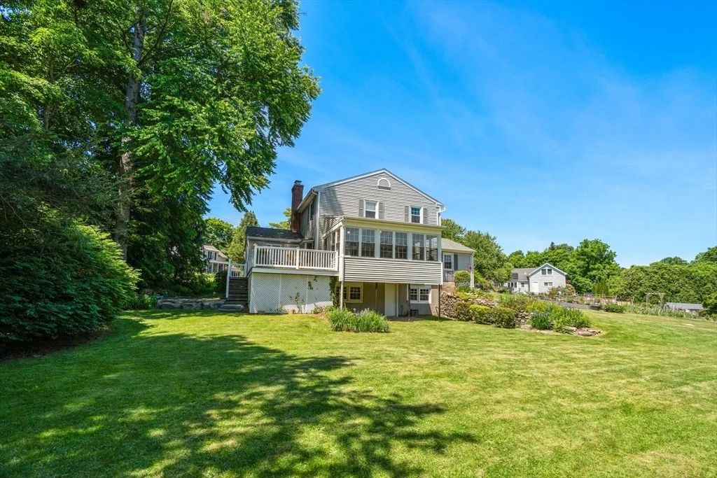 Photo of 25 Everett Ave