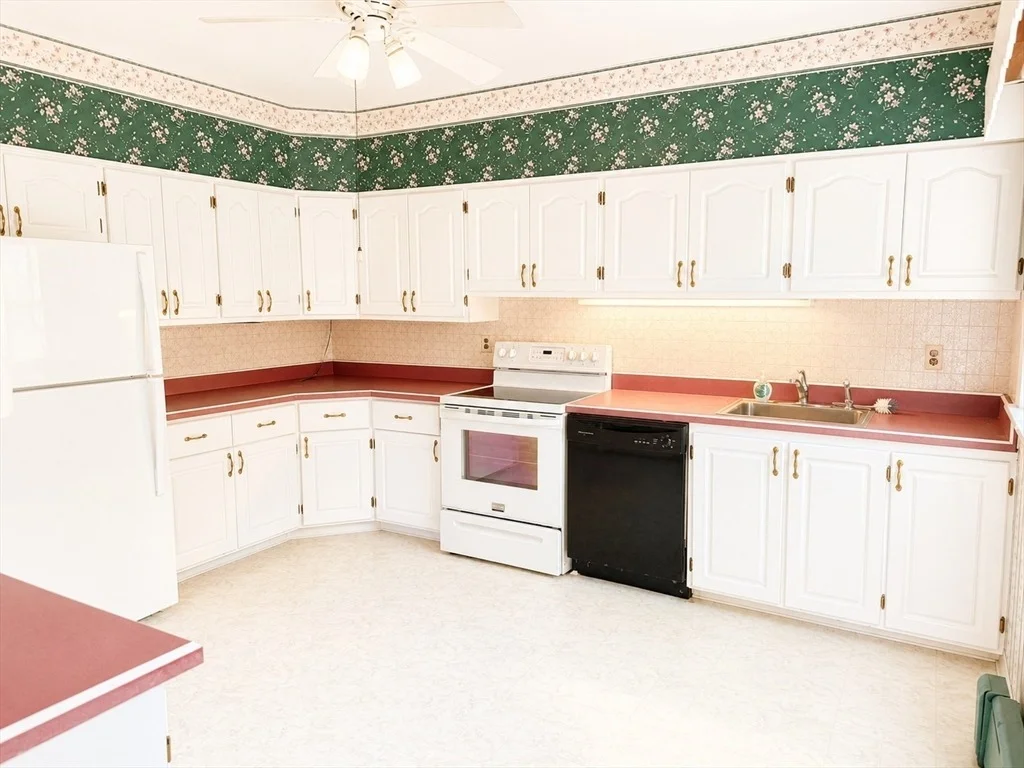 Photo of 36 Plummer Ave