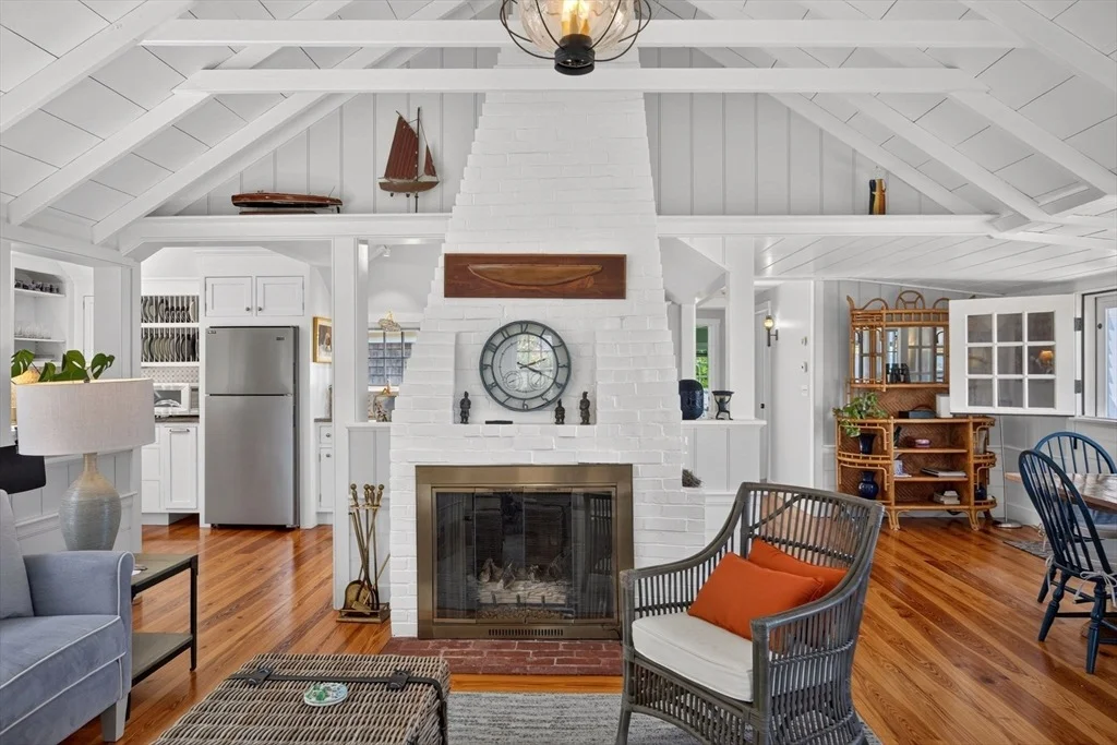 Photo of 166 Shore Road