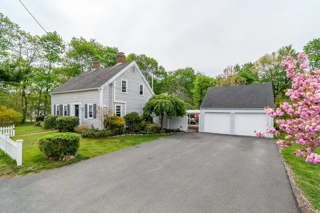 Photo of 288 Bacon St
