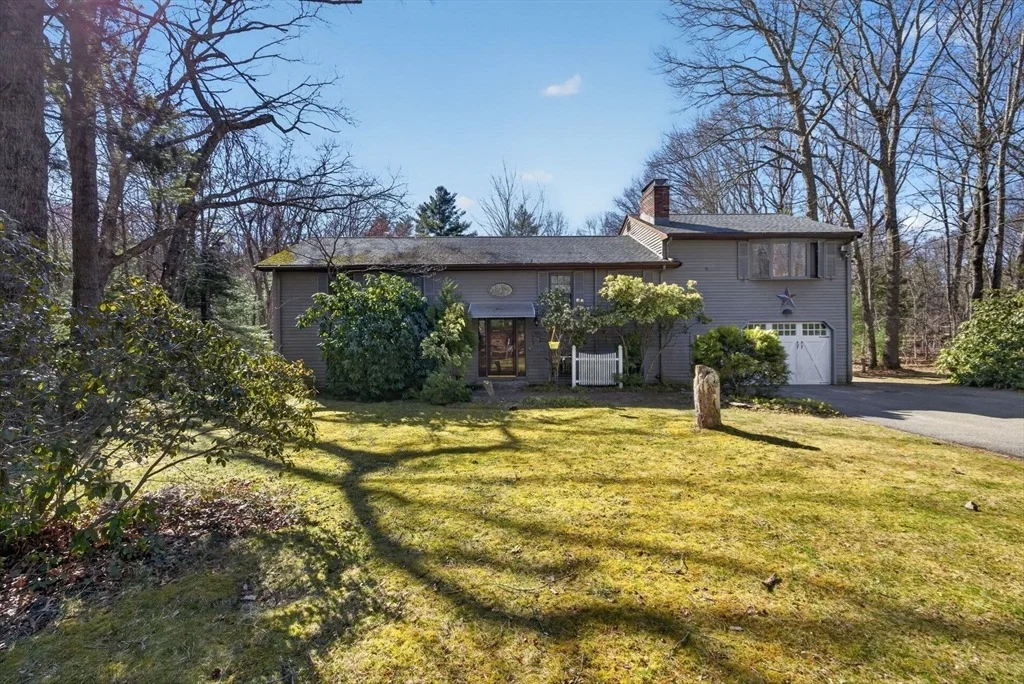 Photo of 84 Fairview Ave