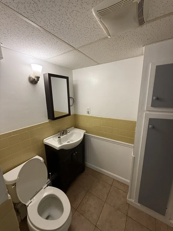 Photo of 14 Saint Anns Ln
