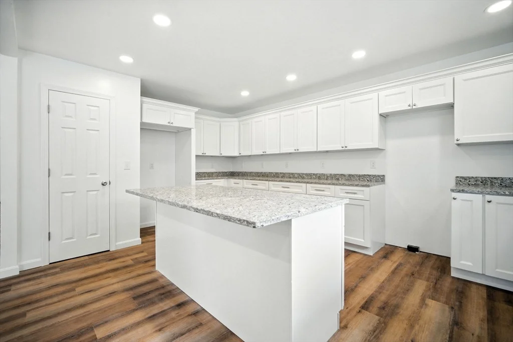 Photo of 150 Seymour Ave