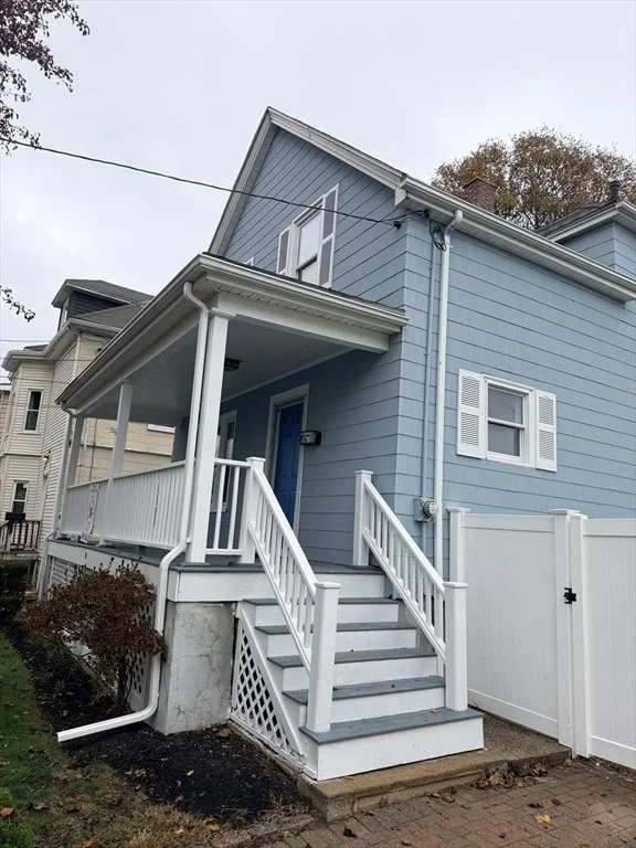 Photo of 24 Blaine Ave